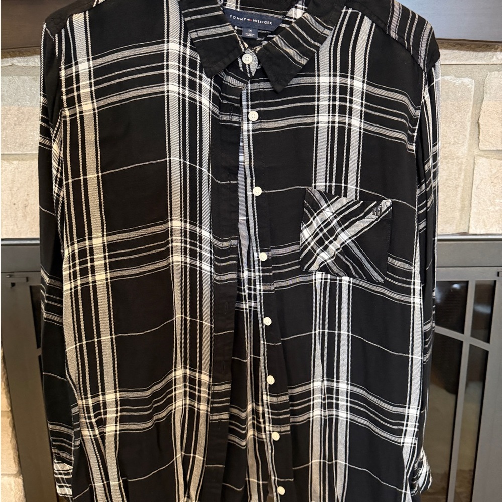 Tommy Hilfiger Women’s Black and White Checkered Shirt